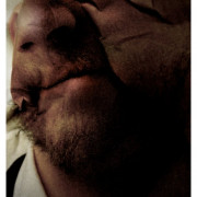 ANNOYING ROYALE. FotografIa. 25x40 cm (aprox)