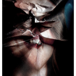 DUBBED. FotografIa. 25x40 cm (aprox)