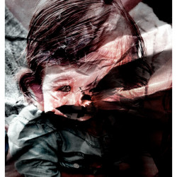 MEIN KAMPH TEASER. FotografIa. 25x40 cm (aprox)