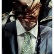 DIPLOMATIC POKER FACE. Fotografía. 2017.